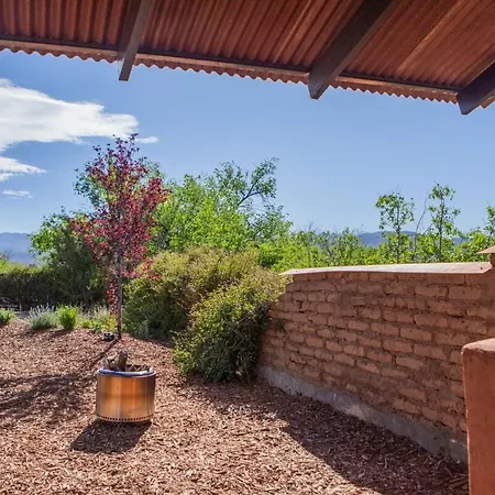 Casa De Cougletta - Artist Retreat, Stunning Views * Santa Fe